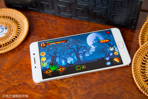 oppor11過時(shí)了嗎 oppor11值得買嗎 2