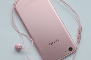 手機充電槽壞了自己維修小技巧