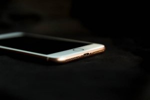 手機摔了會不會有內傷 手機摔一下影響使用嗎