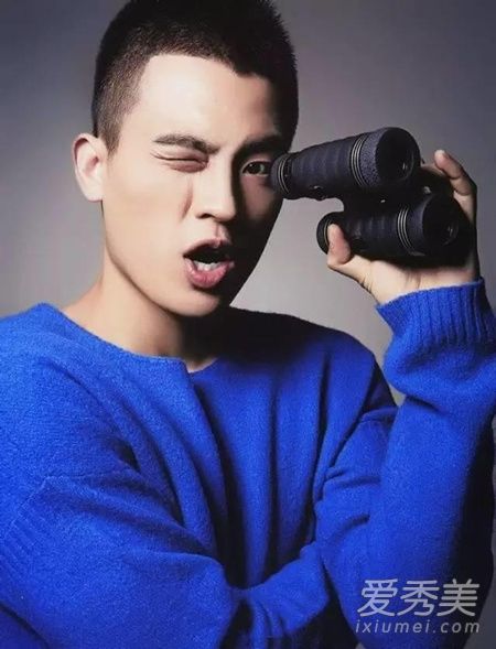 男士發質硬和密適合什么發型 可以試試燙發 9