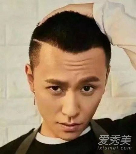 男士發質硬和密適合什么發型 可以試試燙發 4
