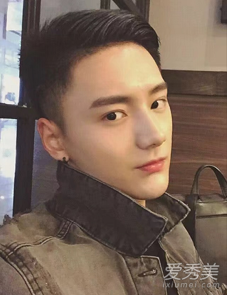 男士發質硬和密適合什么發型 可以試試燙發 7