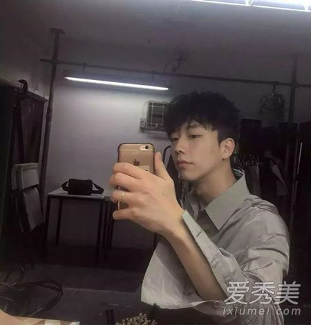 今年男士最帥發(fā)型圖片 清爽個(gè)性的造型被贊 6