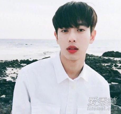 男士適合剪什么發型30歲 適合18-30歲的男生發型 8
