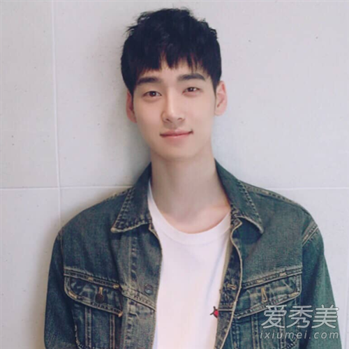 男生什么樣的短發好看 這樣的發型更加有魅力 1