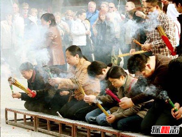 拜佛禁忌穿著顏色 非常神圣的事情 1