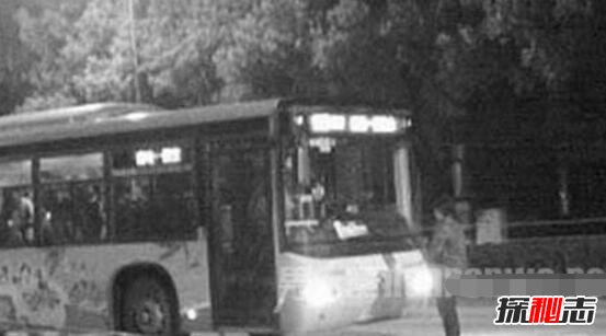 北京的330路公交車離奇失蹤怎么回事 1
