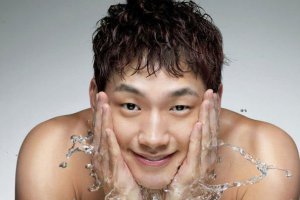 痘痘肌膚男人用什么護膚品推薦