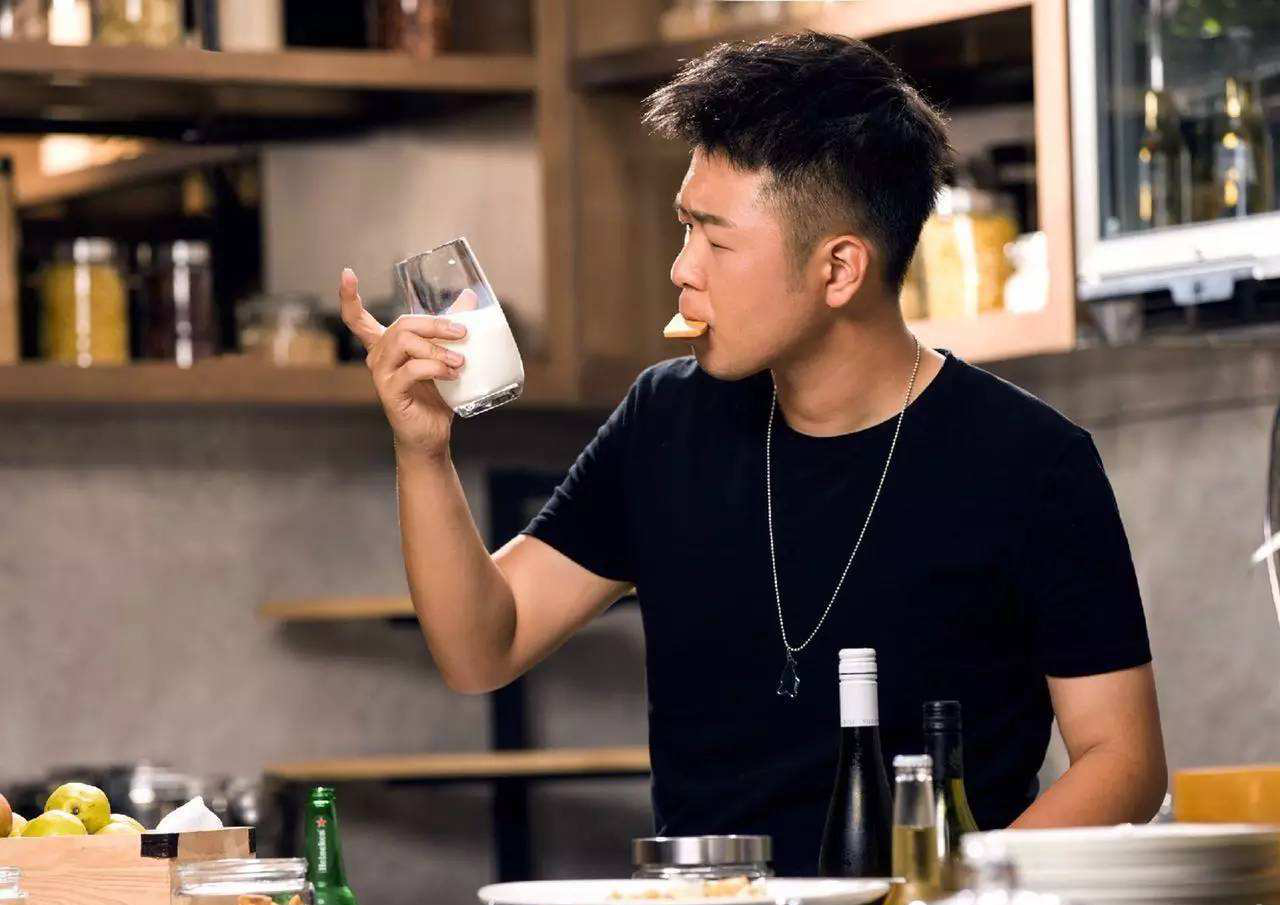 胖胖的男生怎么穿搭 學(xué)杜海濤的潮搭 3