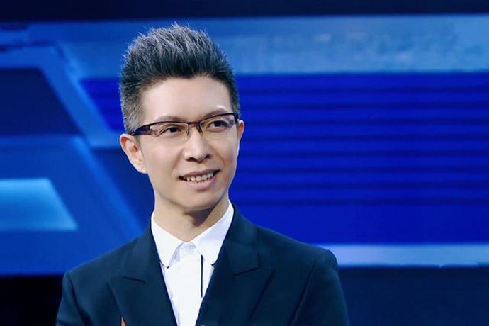 手語老師吐槽朱廣權 這次反虐“段子手”朱廣權 1