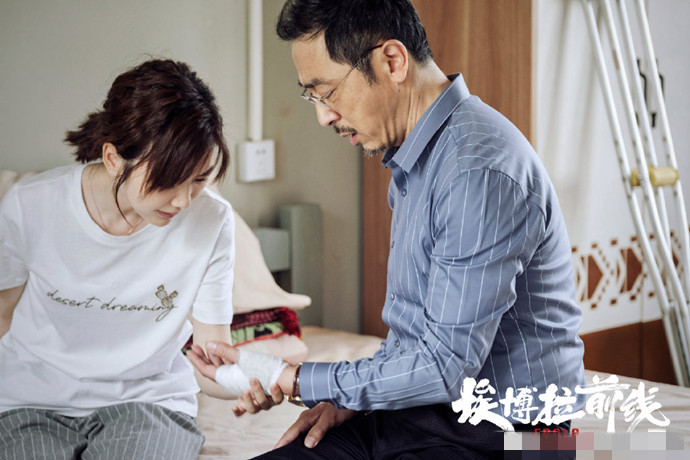 埃博拉前線何歡父親身份 結局是什么 2