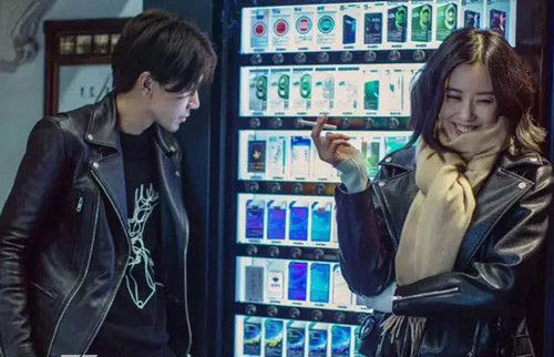 男人晚上睡覺想小三的表現 不再愿意跟老婆親熱 2