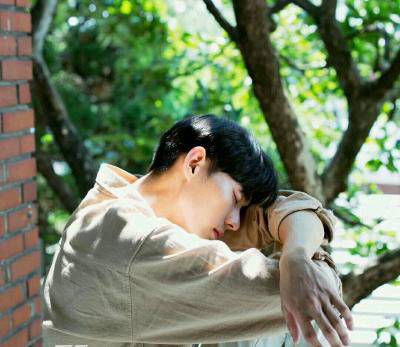 婚外情動心的男人表現(xiàn) 一定會對你負(fù)責(zé)任 1