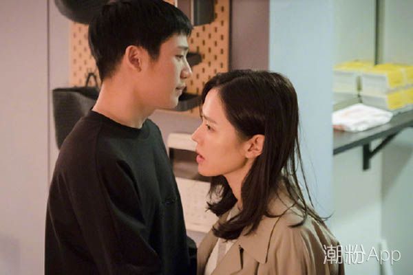 孫藝珍丁海寅在一起過(guò)嗎 互動(dòng)親密讓人好奇 2