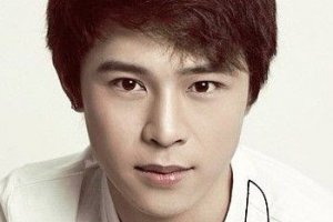 寬顴骨如何做發型 寬臉男生的發型推薦