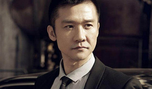 柯藍(lán)結(jié)婚了沒有 柯藍(lán)被曝的三段感情 1