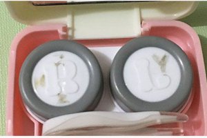 新手怎么摘取隱形眼鏡 用吸棒取隱形眼鏡方法
