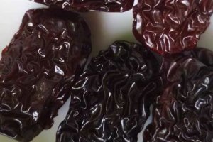 黑棗怎么吃最好 黑棗的功效