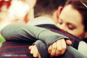 怎么才能讓老公主動找我 激發(fā)男人的保護欲