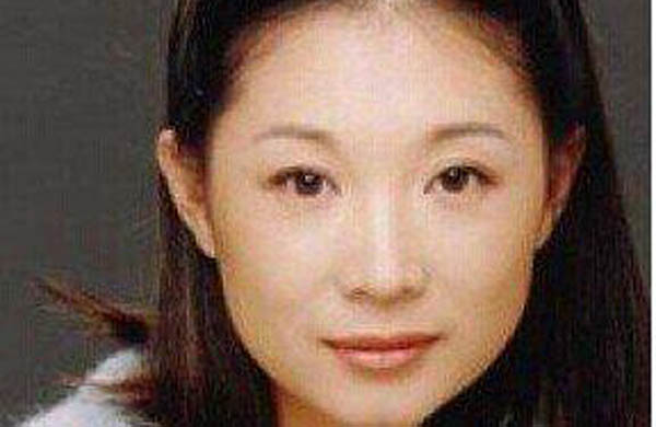 張嘉譯第一任老婆杜琤照片 不愿意談關(guān)于前妻的話題 2