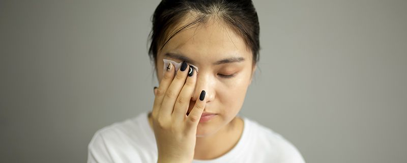 眼角魚尾紋多說明什么 眼角魚尾紋怎么形成的 3