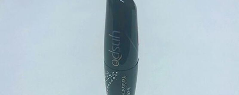 睫毛膏凝固用什么稀釋 2