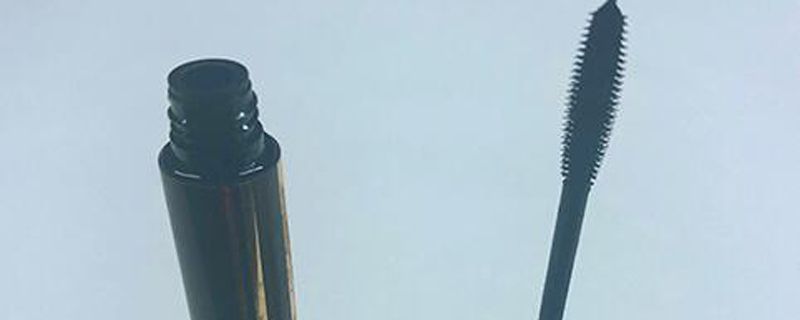 睫毛膏凝固用什么稀釋 1