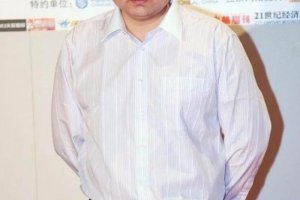 當年明月的老婆做什么的 當年明月出名后升官