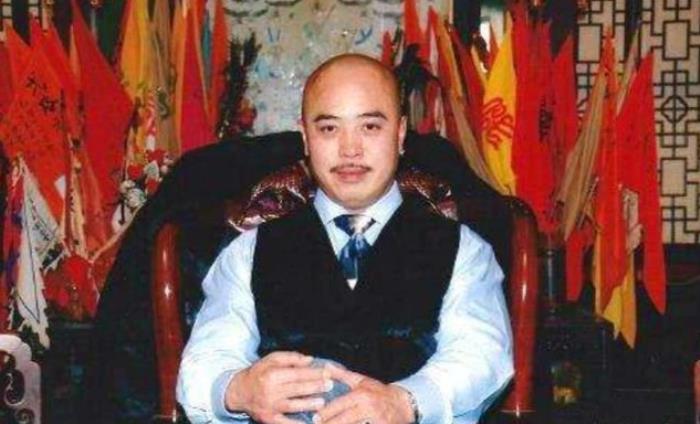 中國洪門現(xiàn)任老大是誰 呼風喚雨40余年判刑2900年 2