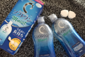 不戴隱形眼鏡幾天換水 護理液是什么成分
