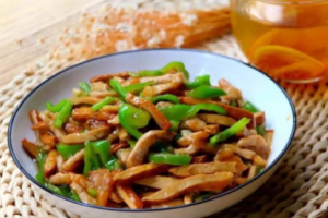 炒肉絲的做法 炒肉絲要熱鍋冷油嗎