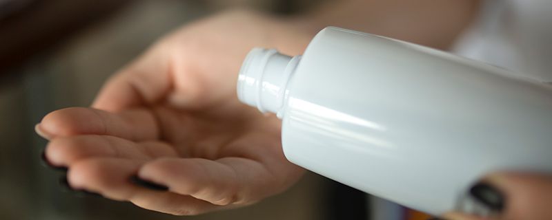 玫瑰精粹露作用 玫瑰精粹露怎么用 1