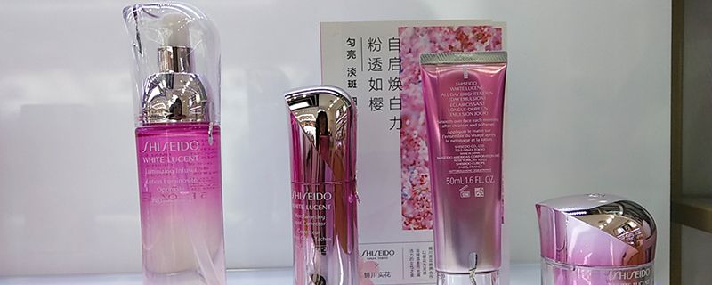 玫瑰精粹露作用 玫瑰精粹露怎么用 3