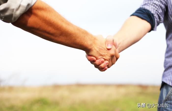 男生肢體接觸等級(jí)表 肢體接觸含義 1
