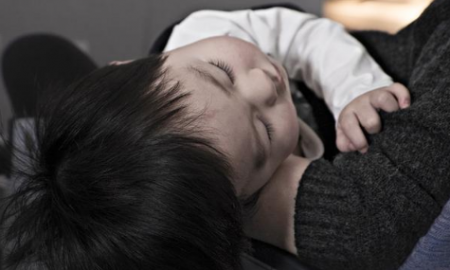小孩發(fā)燒要不要馬上去看醫(yī)生 2