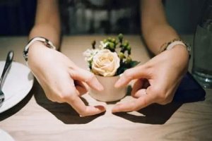 證明你嫁錯(cuò)人了的表現(xiàn) 老公從來不花時(shí)間陪你