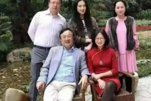 孟晚舟和姚安娜是一個母親生的嗎 為什么都不姓任