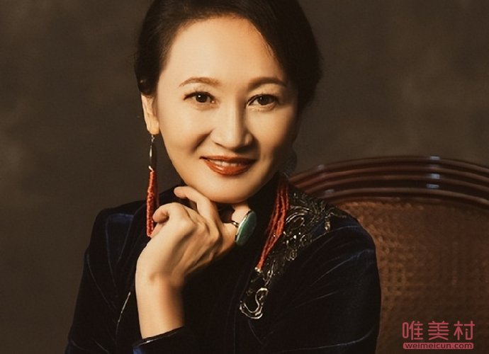 騰格爾的前妻是斯琴高娃嗎 騰格爾離婚27年原因 2
