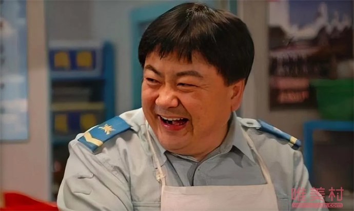 洪劍濤否認直播帶貨 說演員哪個不是富豪 1