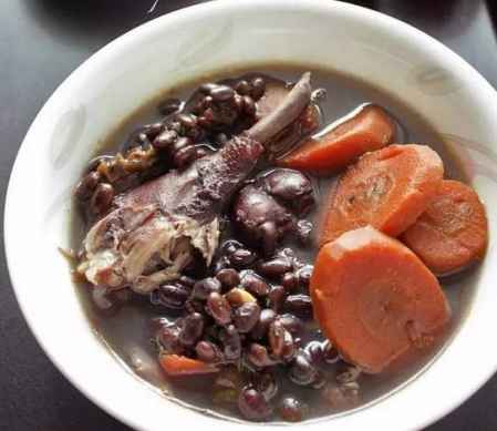 女人調理氣血吃什么好 女人補氣血的食物 6