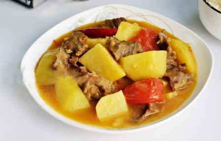 咖喱牛肉土豆的做法 制作小貼士 1