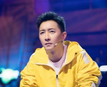 王嘉爾多大了真實年齡 1