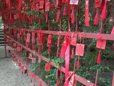 雞鳴寺求姻緣很準(zhǔn)嗎 雞鳴寺求姻緣有什么講究 2