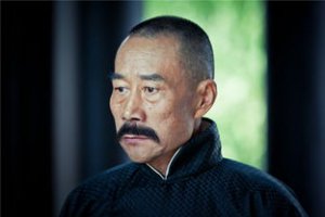 李雪健老師的嗓子怎么了 李雪健為什么說話這樣
