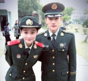 何捷以前談過戀愛嗎 何捷談過幾次戀愛 5