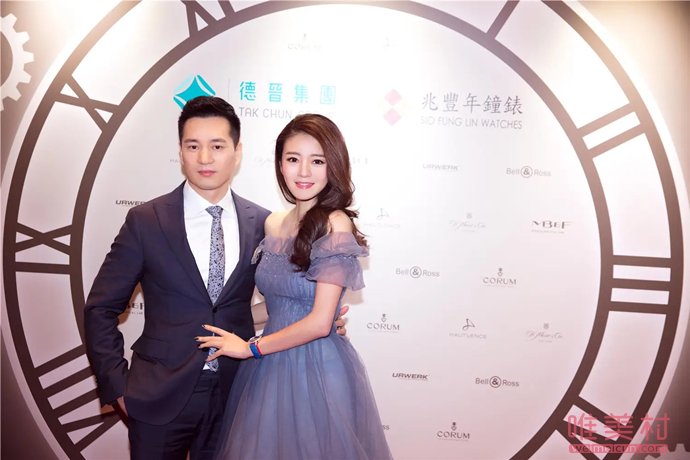 曝安以軒陳榮煉離婚奪財(cái)產(chǎn)和孩子 安以軒老公犯了什么事 2