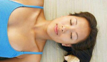 平著睡的女人是什么性格 較為受人熱烈歡迎 6