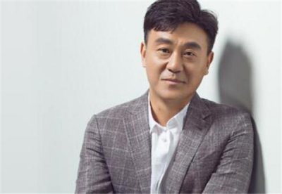 何冰的老婆叫什么名字 何冰的老婆簡介 2