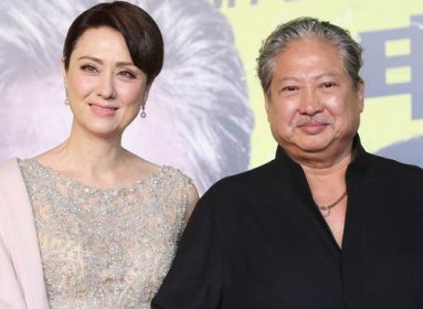 導演張紀中的老婆多大歲數 3