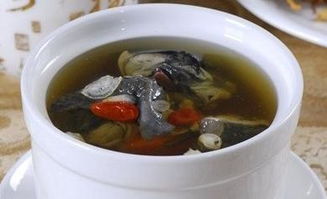 烏雞燉什么湯下奶 烏雞湯怎么燉下奶快 3